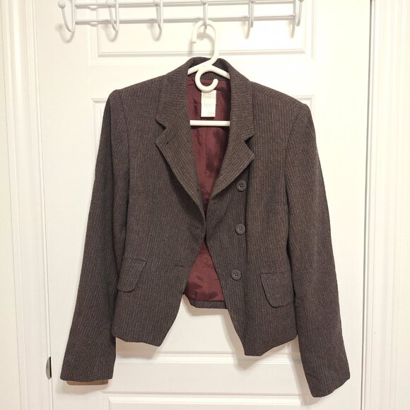 Canadian Made 2 Piece Business Suit size 4 Blazer size 2 Highrise Pants - Picture 5 of 11